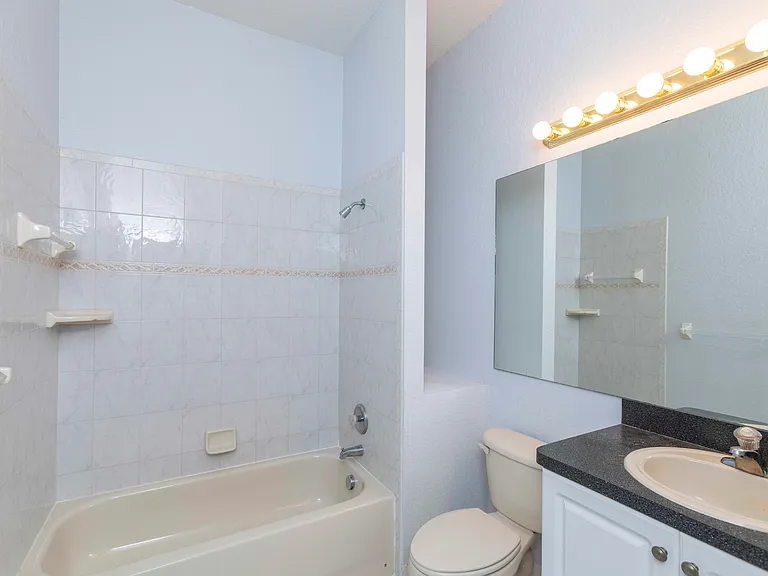 4753 Marine Pkwy #4753 — Photo 9