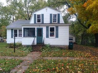 644 E Lake St, River Falls, WI 54022