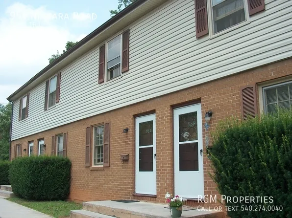 954 Niagara Rd, Vinton, VA 24179