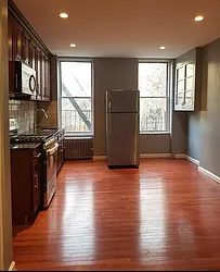 Rented by Dyer Estate Mgmt