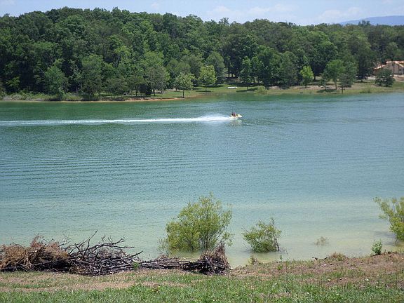 2nd image of Harbor Hills Dr