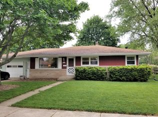 N85W17321 Lee Pl, Menomonee Falls, WI 53051