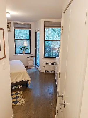 Rented by Point NYC | media 7
