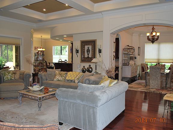 2nd image of 43 N Riverwalk Dr