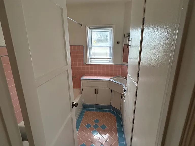 1789 S Marvin Ave — Photo 12