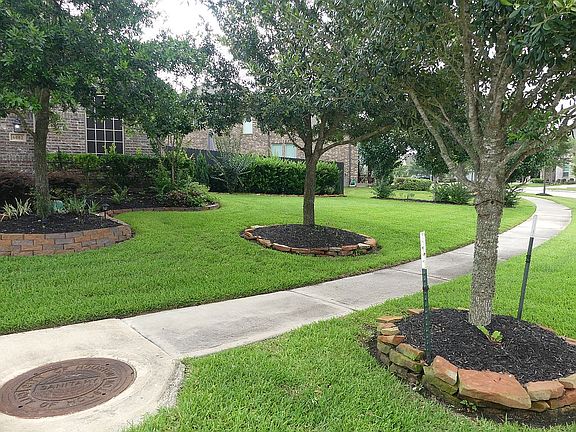 2nd image of 6002 Driscoll Park Dr