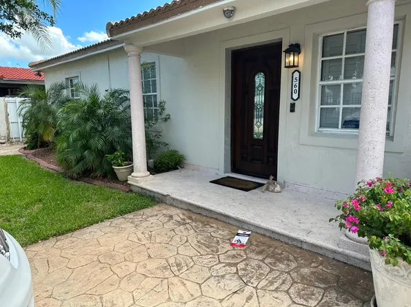 560 E 36th St, Hialeah, FL 33013