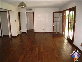 2nd image of 43751 Beech Ave