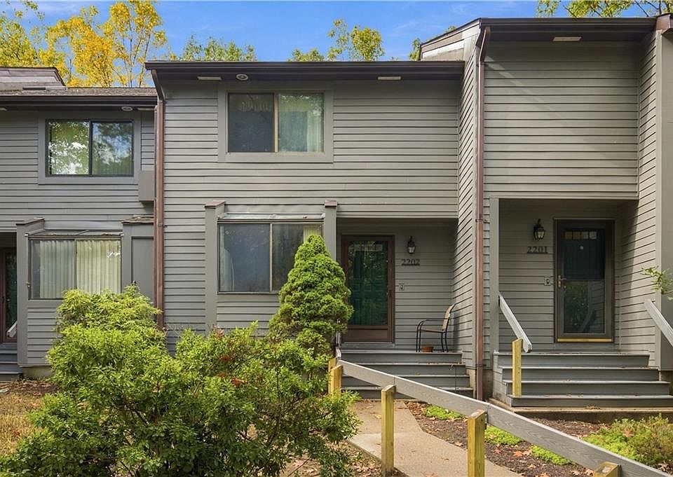 1st image of 5 Wake Robin Rd Unit 2202