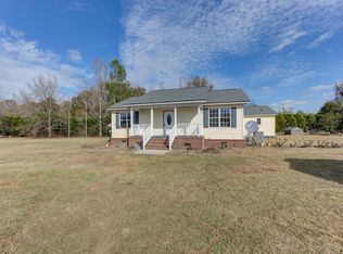 135 Green Acres Rd, Harleyville, SC 29448