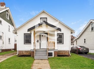 1702 Crestline Ave, Cleveland, OH 44109