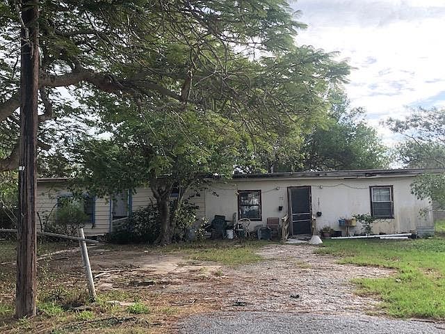 1st image of 109 Buchanan Ave