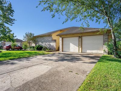 16726 Frigate Dr, Friendswood, TX, 77546