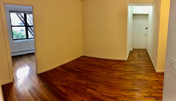 Rented by R New York | media 2