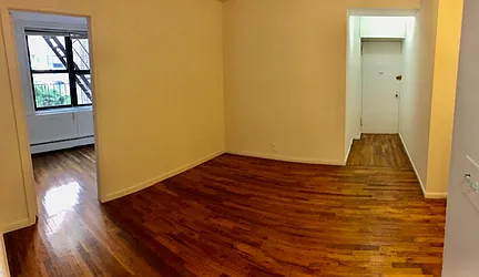 Rented by R New York