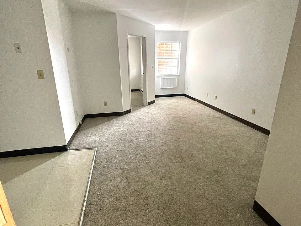 300 Palisade Ave #A14