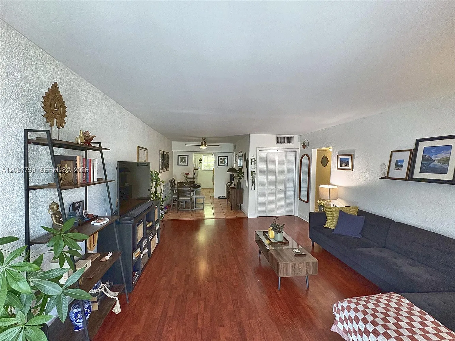 Southern Star Condo — Photo 2