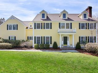 67 Running Brook Ln, New Canaan, CT 06840