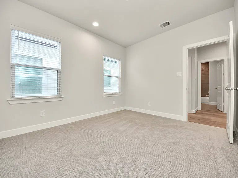 2319 Silva Park Ln — Photo 25