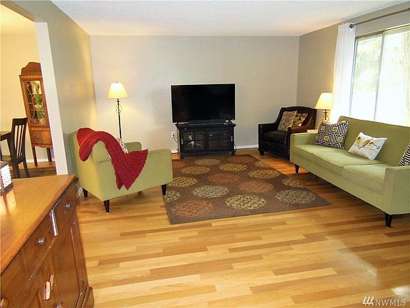 4th image of 7640 Ostrich Dr SE