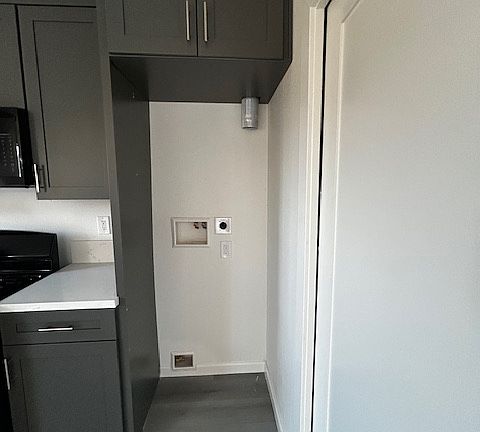 washer/dryer hook up