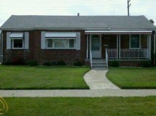 13766 Trenton Rd, Southgate, MI 48195