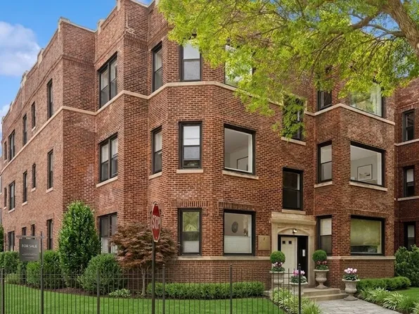 4753 N Beacon St #2, Chicago, IL 60640