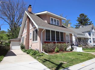 125 Rosalia St, Oshkosh, WI 54901