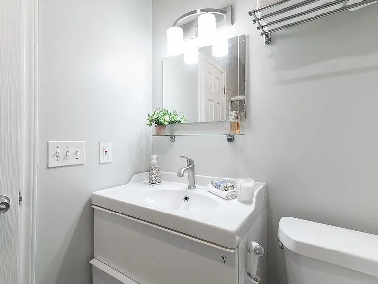 1515 Glenmeadows Dr — Photo 17