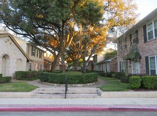 3060 Gessner Rd, Houston, TX 77080