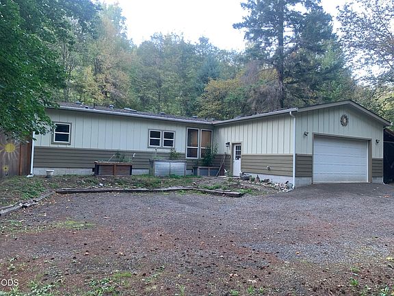 2nd image of 52 Dodes Creek Rd