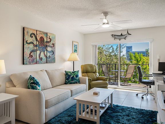 2nd image of 79901 Overseas Hwy APT 320