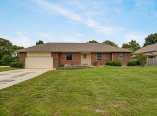 136 Rolling Hills Rd, Clever, MO 65631