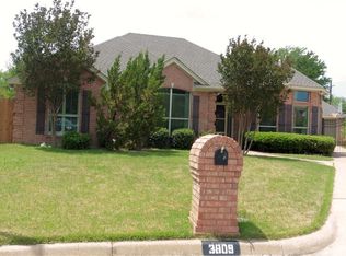 3809 Autumn Glen Ct, Arlington, TX 76016