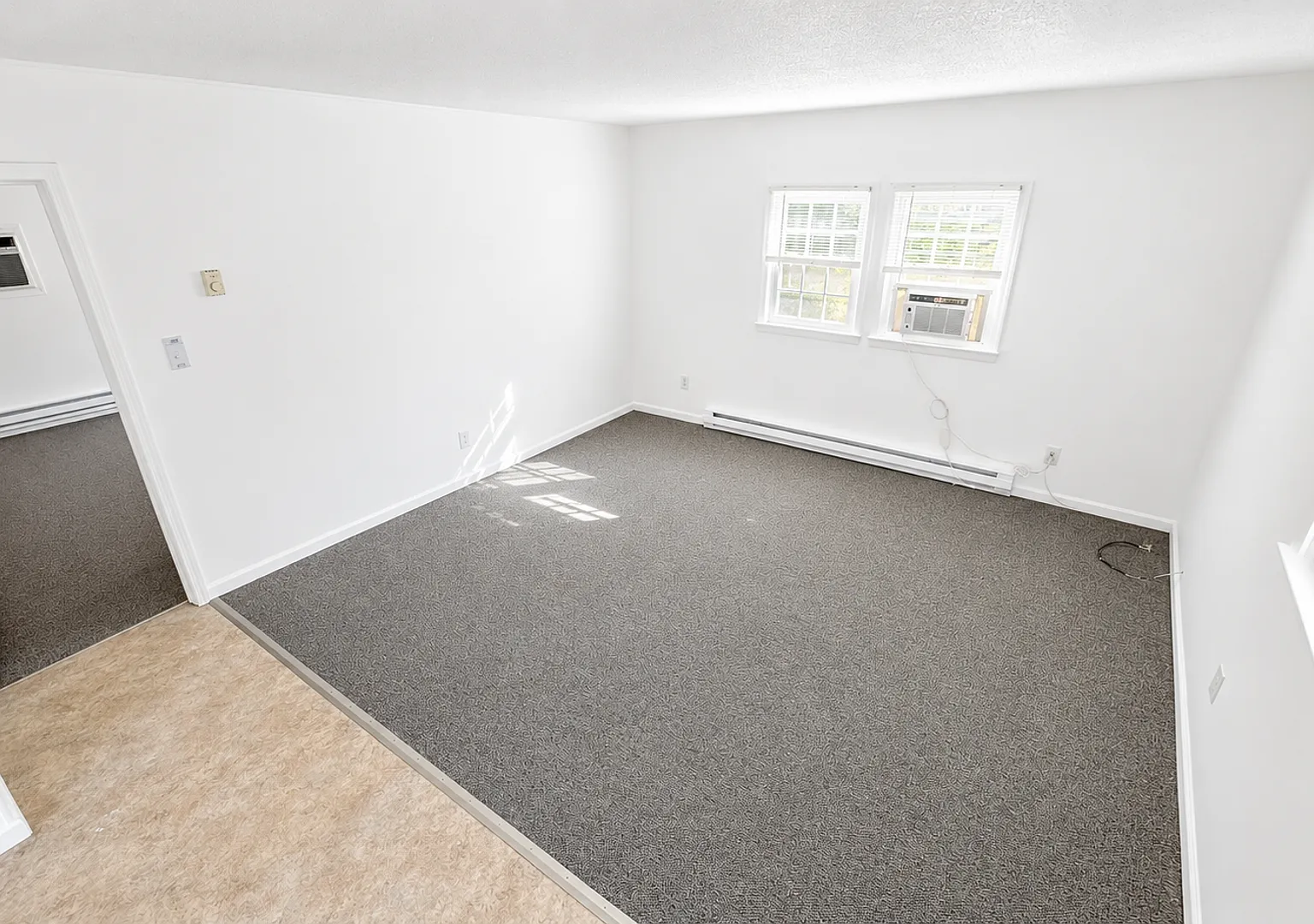 Cedar Hill Cir - Duplex — Photo 4