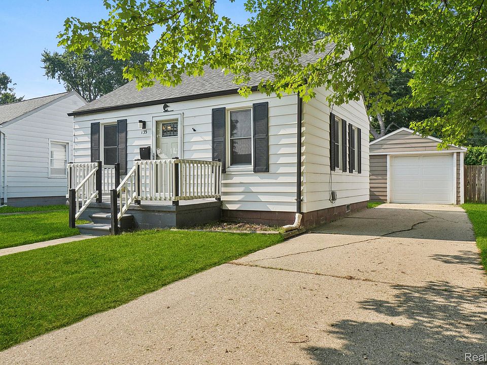 1st image of 135 E Guthrie Ave