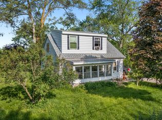 1S120 Indian Knoll St, Winfield, IL 60190