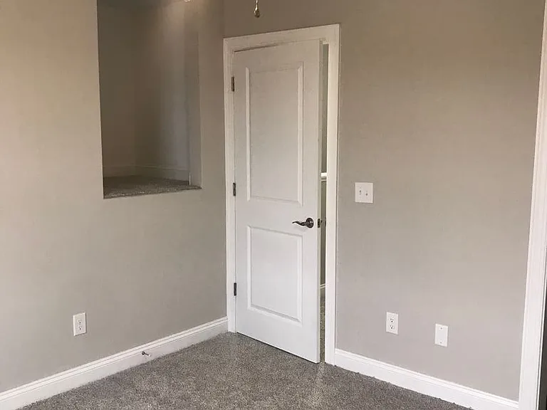 3939 Newhall Dr NW — Photo 15