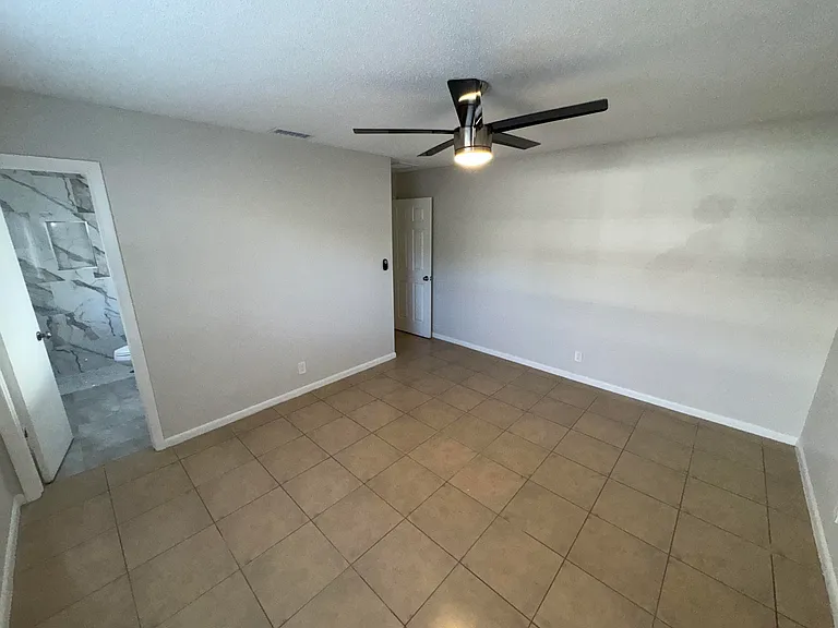 3856 Van Cott St #3856 — Photo 11