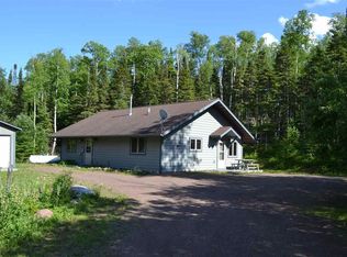 696 W 5th St, Grand Marais, MN 55604