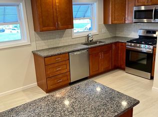 9133 Revere St, Philadelphia, PA 19152