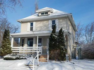 521 17th Ave, Moline, IL 61265