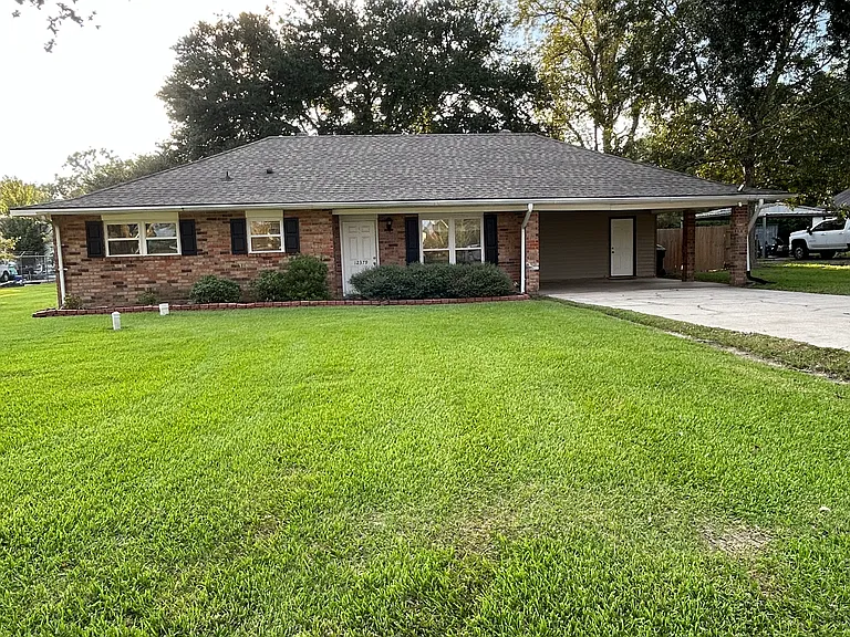 12379 Coontrap Rd — Photo 1