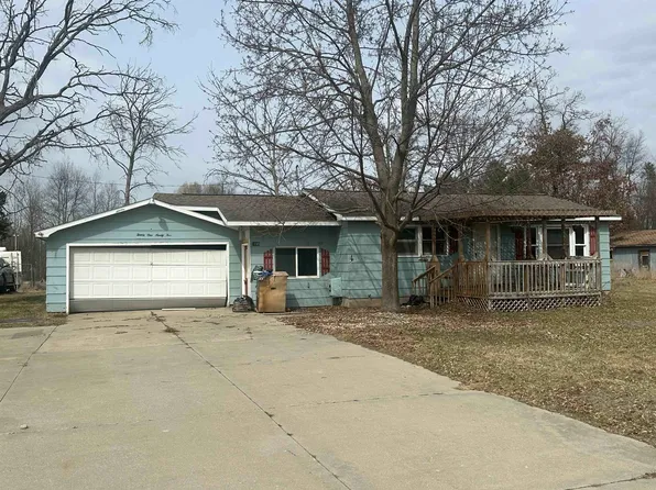 2195 E Cranberry Lake Rd, Harrison, MI 48625