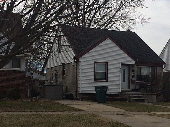 3rd image of 853 Harrison Blvd