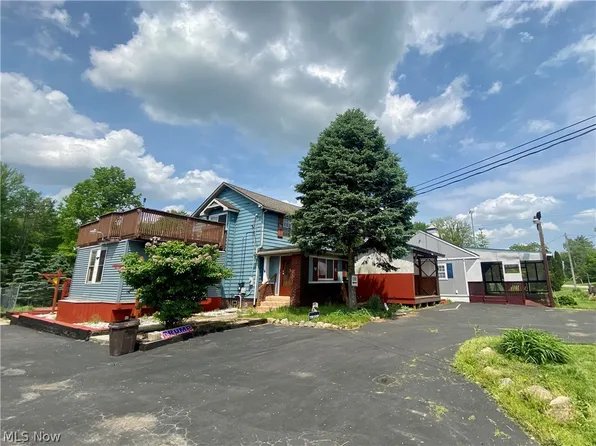 6771 Warren Sharon Rd, Brookfield, OH 44403