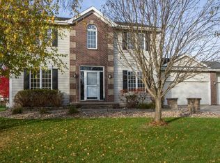 5702 Foxboro Rd, Johnston, IA 50131