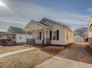 786 Condit St, Wood River, IL 62095