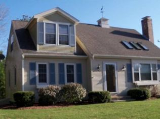 75 Jobys Ln, Osterville, MA 02655