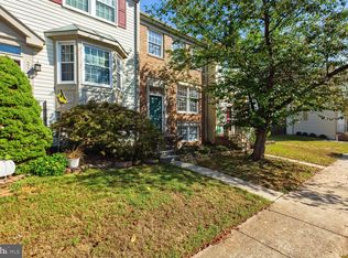 21747 Leatherleaf Cir, Sterling, VA 20164